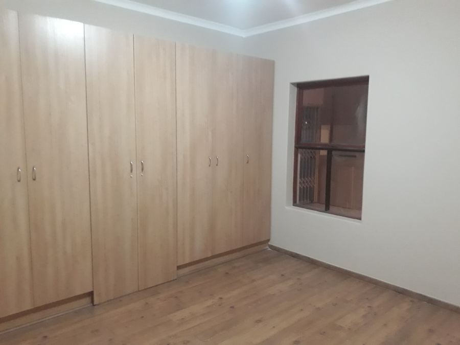 2 Bedroom Property for Sale in Parklands Western Cape